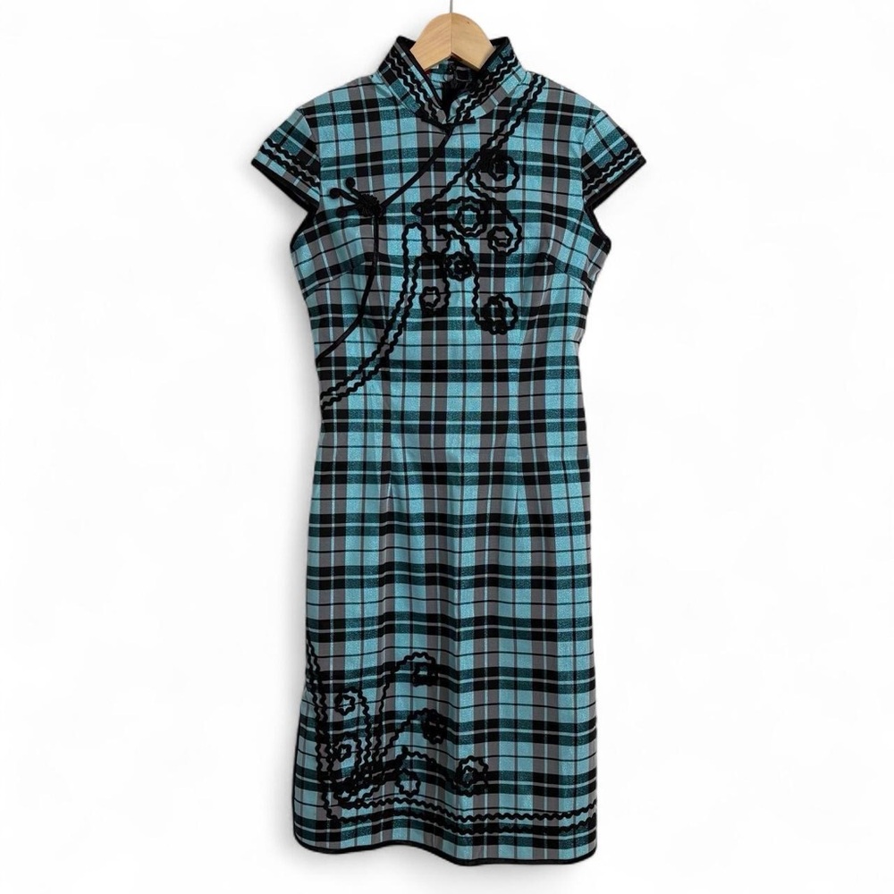 Plaid Cap-Sleeve Cheongsam Dress in Blue and Black